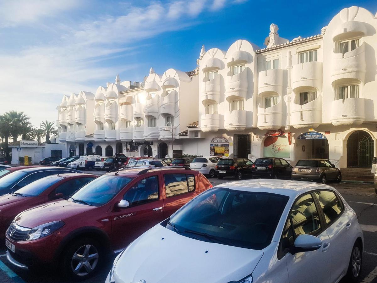 Homelystay-benalmadena, Puerto Marina Apartamento Benalmádena
